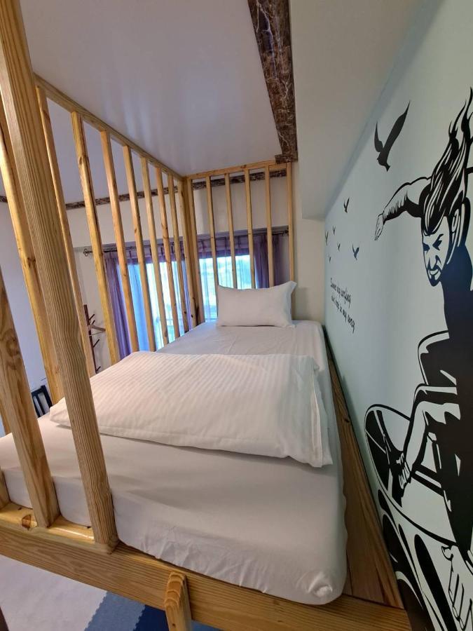 墾丁秋莊會館 附限量停車位 不保證有位置 無法事先預留 背包房無車位 預訂後記得加line聯繫 Hotell Heng-ch'un Exteriör bild